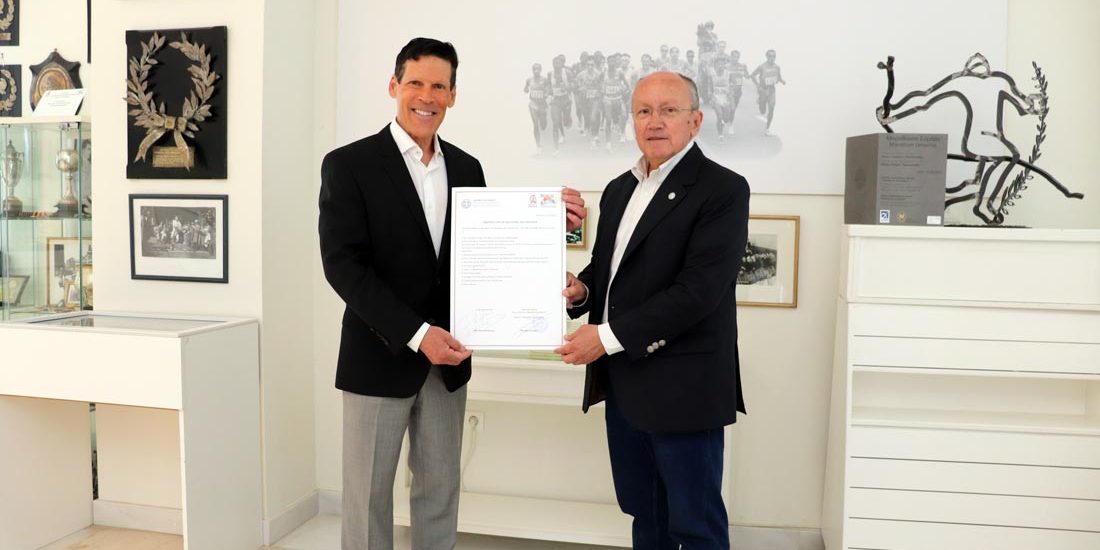 tsirkas-karnazis-mouseio-1