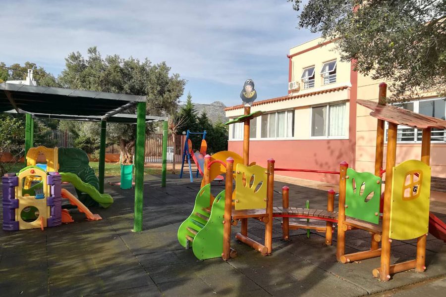 paidikos-stathmos-neas-makris-1